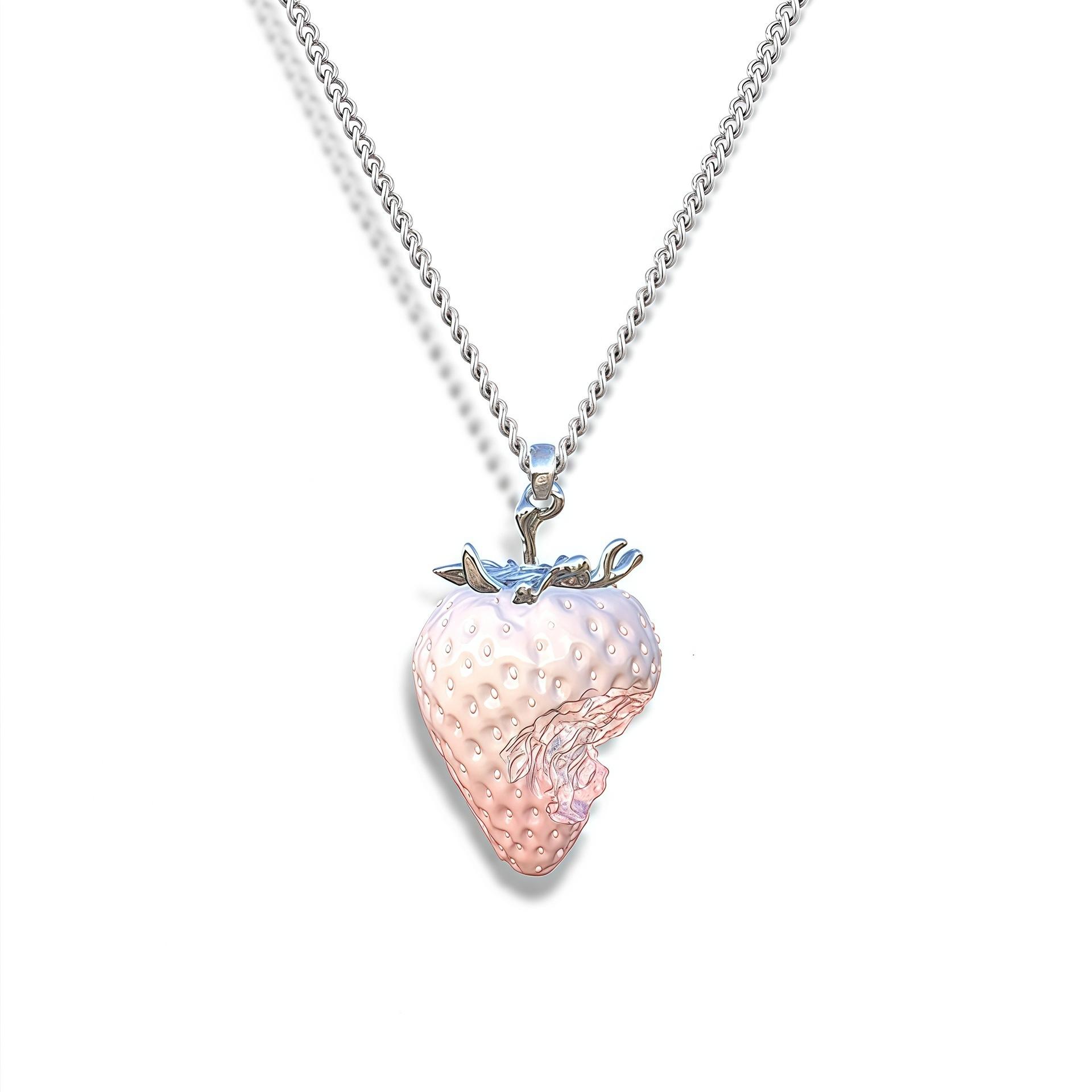 

Strawberry Sweet Vitality Resin Necklace Female Versatile Niche Light Luxury Jewelry
