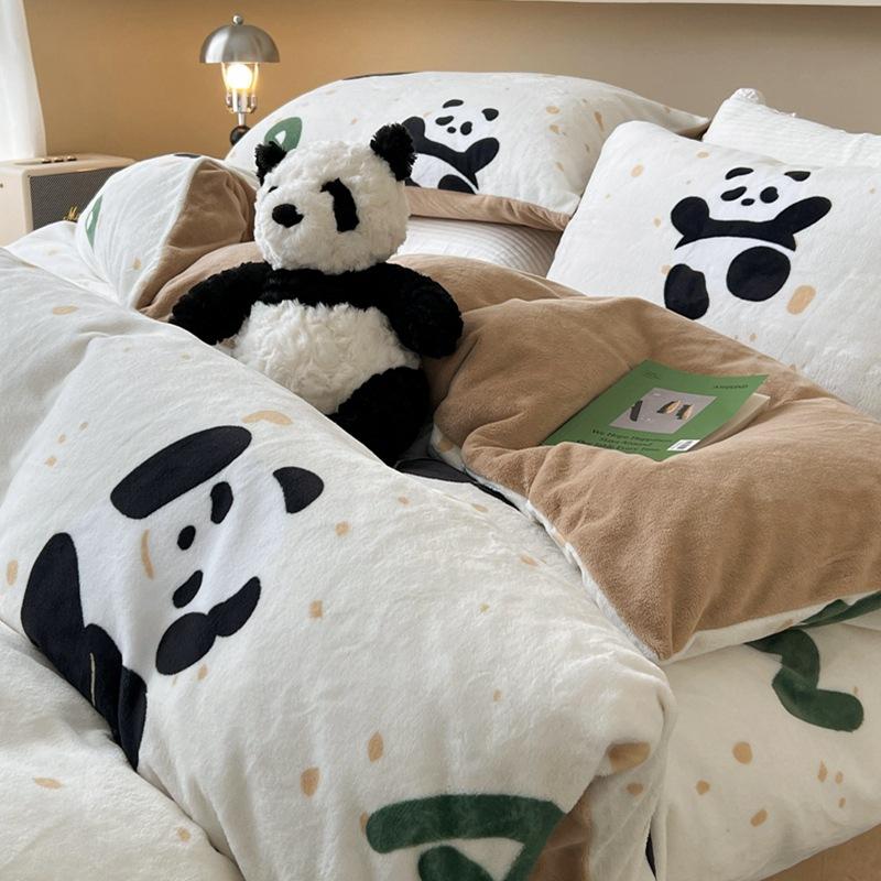Set de patru piese din catifea cu lapte de iarnă de clasa a în desene animate pat îngroșat pentru student cearșaf de pat din trei piese cearșaf de pat cuvertură