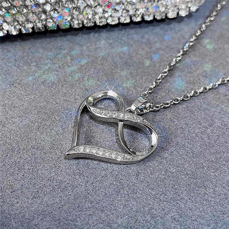 Neue Herzhalskette mit brillantem Kristallzirkonia, luxuriöser Hochzeitsschmuck, modisch, vielseitige Halsketten mit Liebesanhänger