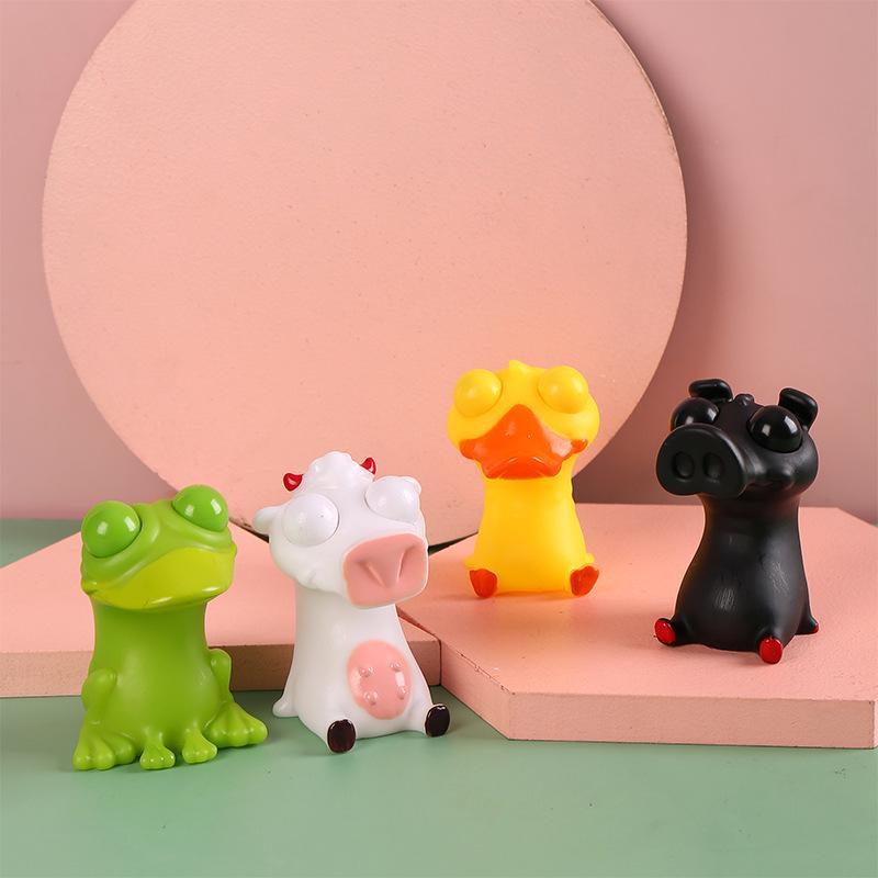 PVC Cartoon Animal Little Pig Yellow Duck Eyes Closed  Office Pressure Release Toy Squeeze Ball Living Room Decoration