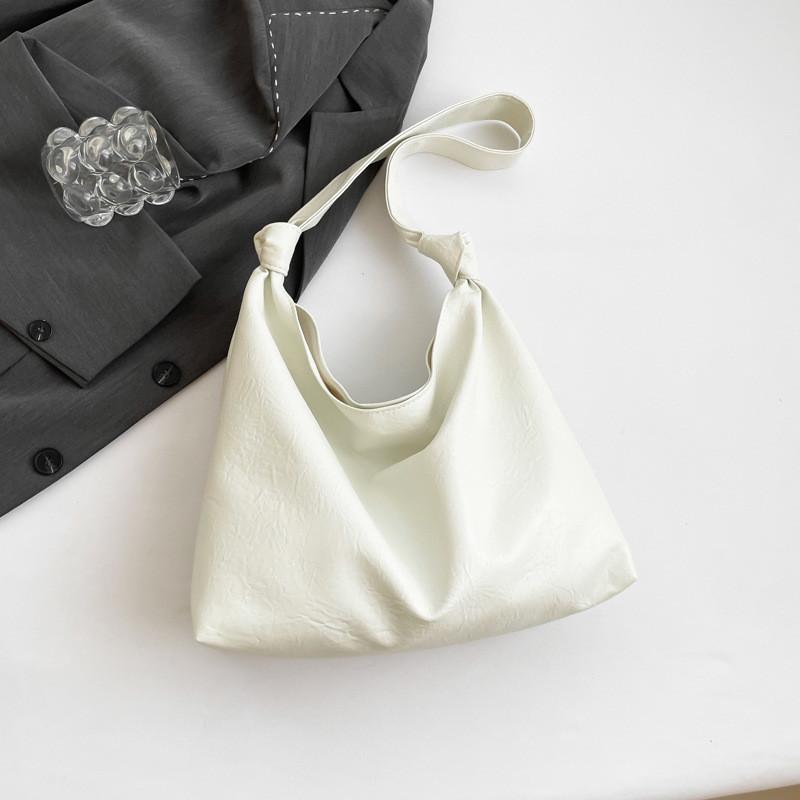 Modern Elegant 2024 Summer Women's Shoulder Bag Fashionable Tote With Soft Pu Material And Unique Design