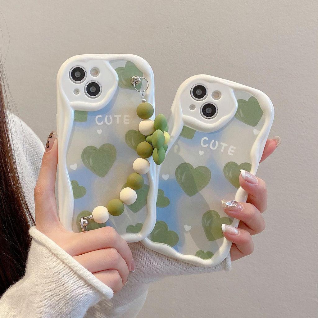 Full-Screen Heart & Flower Case with Bracelet for Apple 13/15 Pro Max, Anti-Drop Design