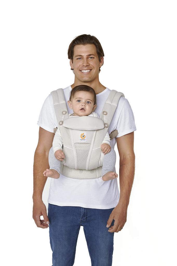 Ergobaby Baby Carrier OMNI Breeze Natural Beige 0 Months to 36 Months SoftFlex Mesh Breathable Facial Holdable Ergonomic Design CREGBCZ360PNATBGE
