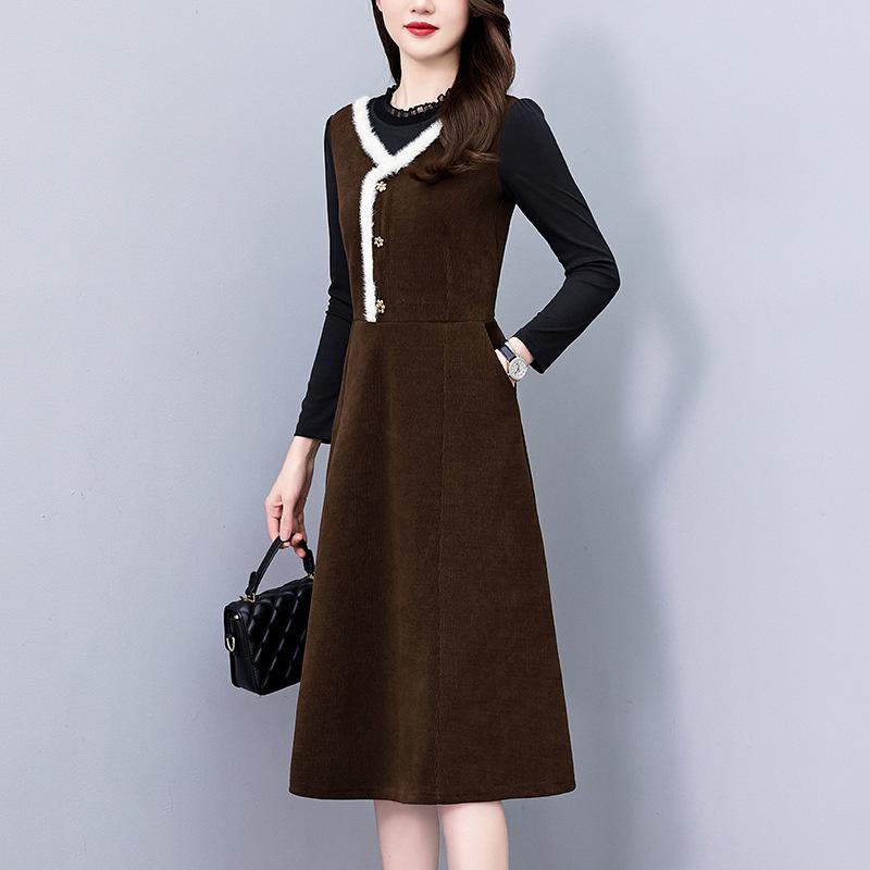 2026 Autumn/Winter Elegant Hepburn Style Slimming Patchwork Mid-Length Dress