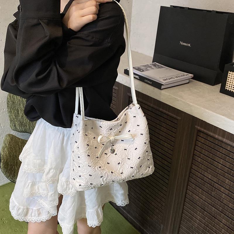 Simple Casual Single Shoulder Underarm Bag Feeling Fashionable Commuter Bag Women's Summer New Messenger Bag