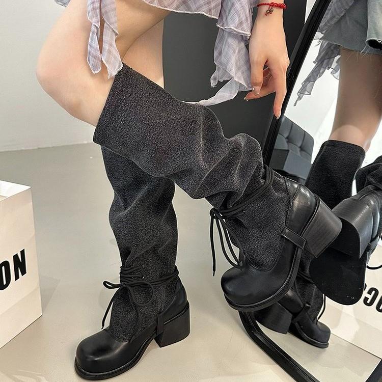 Herbst und Winter neue Stiefel mit dickem Absatz Riemen dünner großer Schaftumfang schwarze Stiefel langer Schaft Ritter Mode Stiefel