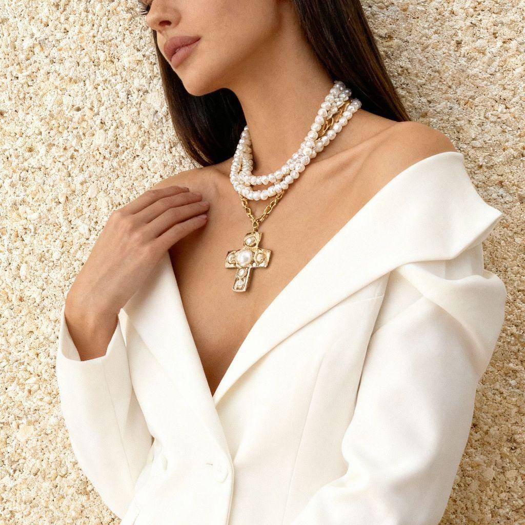 Punk Girl Cross Pendant Necklace With Geometric Alloy Design For Fashion Daily Wear