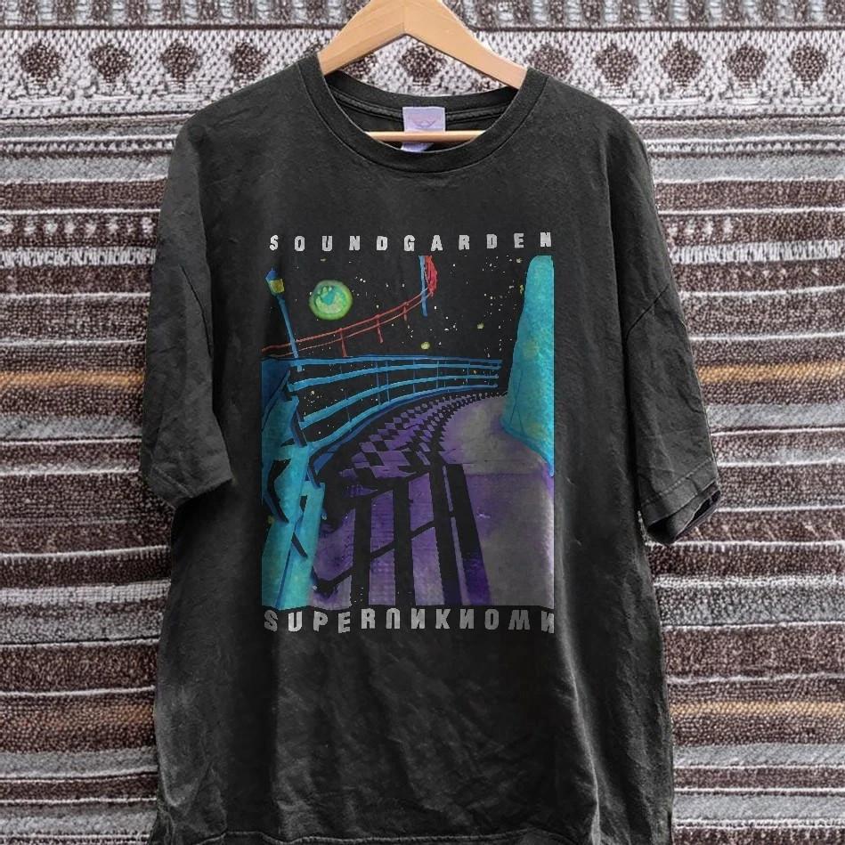 Soundgarden Superunknown T-Shirt Vintage Style 90s Grunge Rock Band Album L