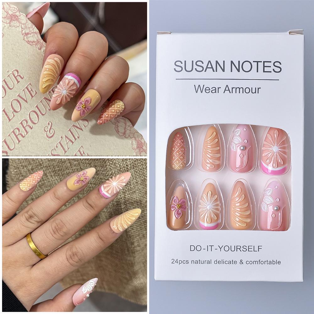 

Ice Transparent Carved Almond Nail Stickers with Pineapple Pattern, Petal Pearl Design - 24 Removable Manicure Accessories.