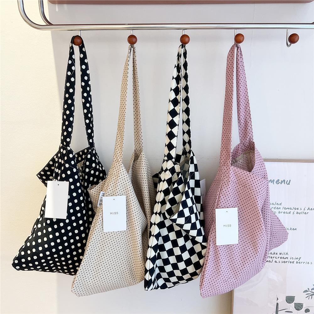 Knitted Mobile Phone Bag For Women In Spring And Autumn Cute Cartoon Versatile One Shoulder Diagonal Cross Bag Travel Coin Purse Small Handbag
