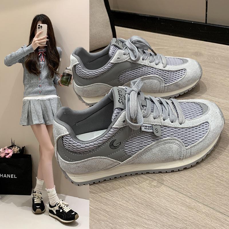 Thin breathable mesh Forrest Gump shoes women's 2025 summer new super fire thick-soled retro casual soft-soled red German training shoes