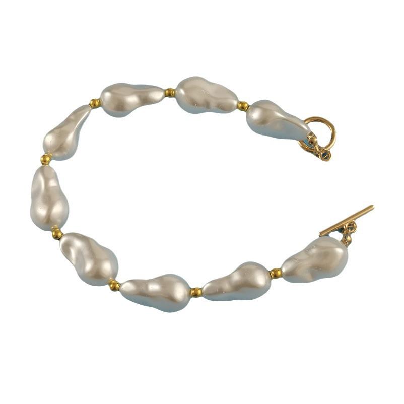 Versatile French-Style Choker: Irregular Pearl Necklace with OT Buckle for Women