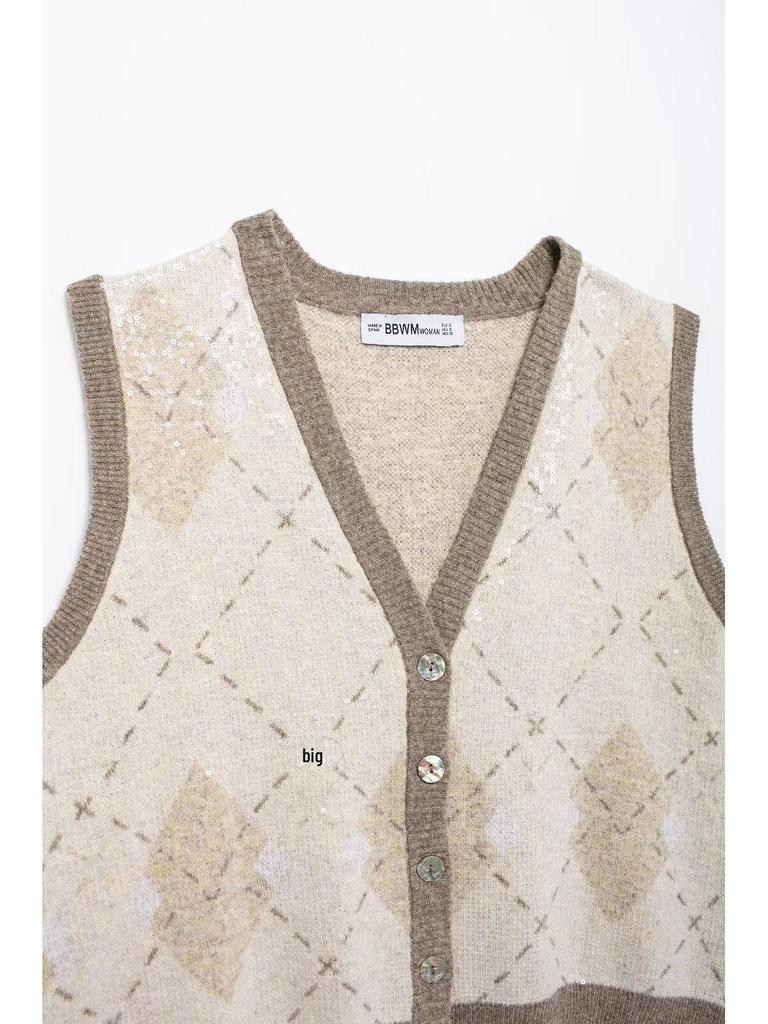 2024 Autumn Women's Retro Diamond Pattern Knit Vest