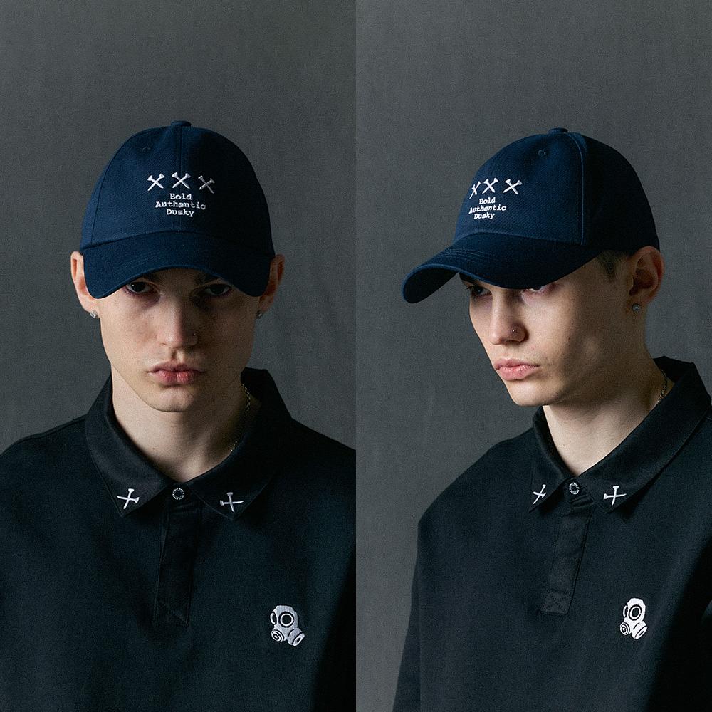 Jeimiweseuteu Gordon Slogan Ball Cap (Navy)