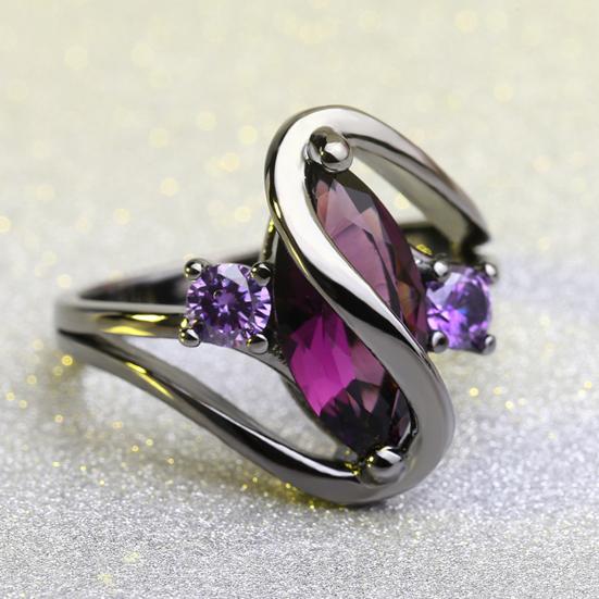 Women Romantic Faux Sapphire Horse Eye Shaped Hollow Out Ring Jewelry