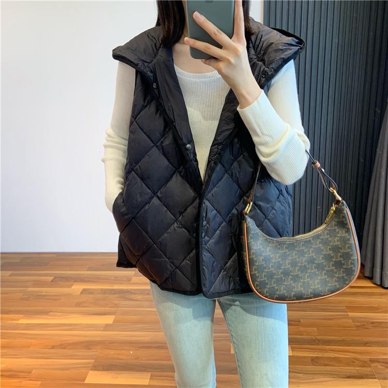 

Весна 2024 года, новая корейская версия белого утиного пуха с ромбами, верхняя одежда для женщин, легкий и свободный внутренний жилет из пуха S