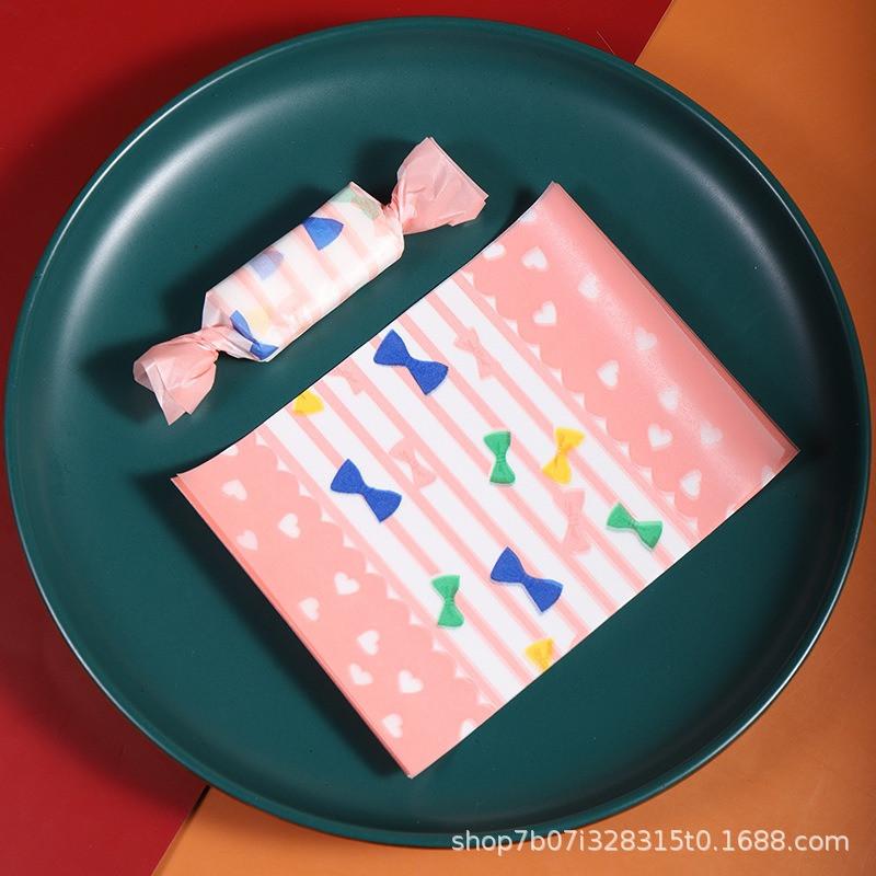100Pcs/pack Cartoon Printed Handmade DIY Nougat Candy Packaging Oil Papers Milk Taffy Wrapper New Year Holiday Party Decoration