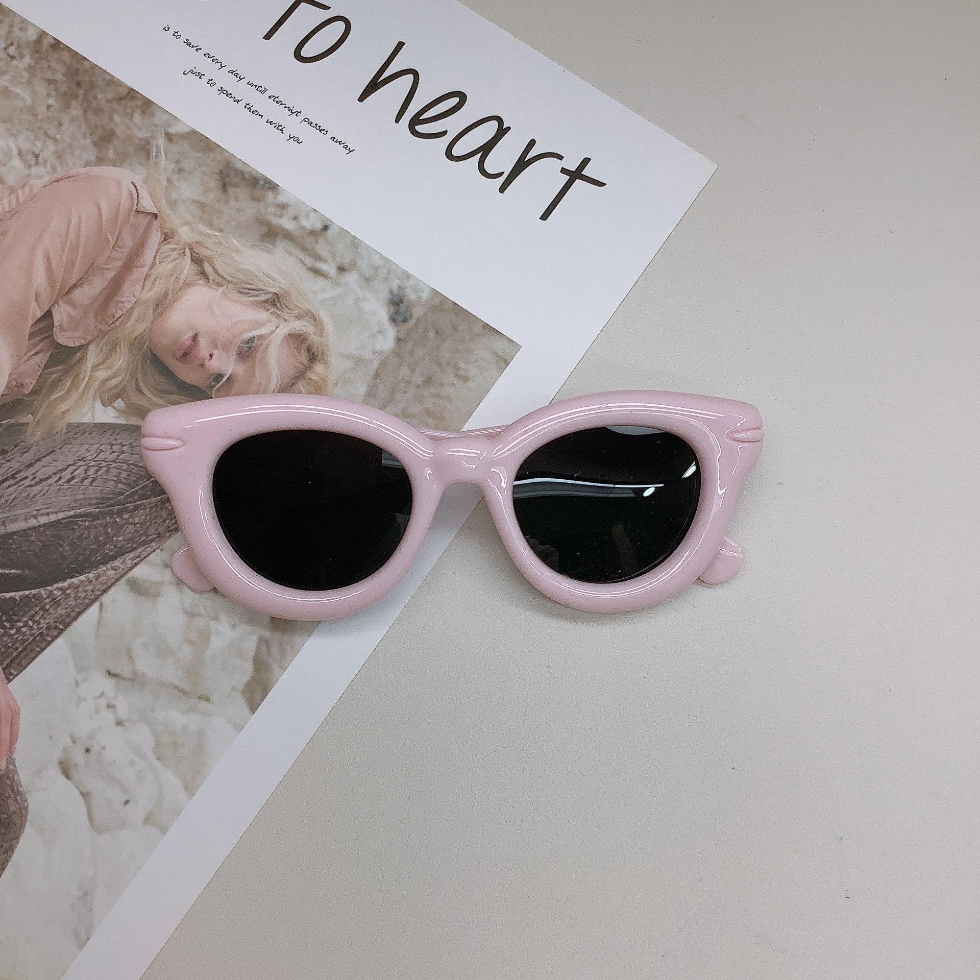 

Милые детские солнцезащитные очки в большой оправе, трендовые вогнутые детские солнцезащитные очки, детские очки