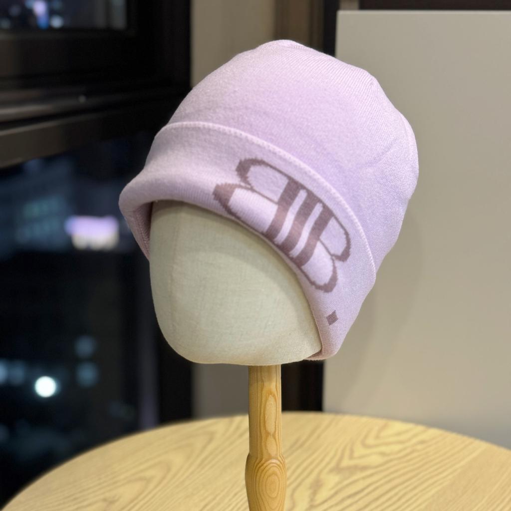 New Japanese Style Ins Letter Knitted Woolen Hat for Women in Autumn and Winter Versatile Cycling Warm and Cold Proof Pullover Cap
