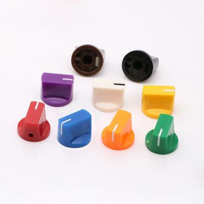 Gitarrenzubehör Flet Head Gitarrenpedal-Knopf Zeiger-Knopf Knopf Mehrfarbig Elektrische Gitarre Pot Potentiometer-Knöpfe