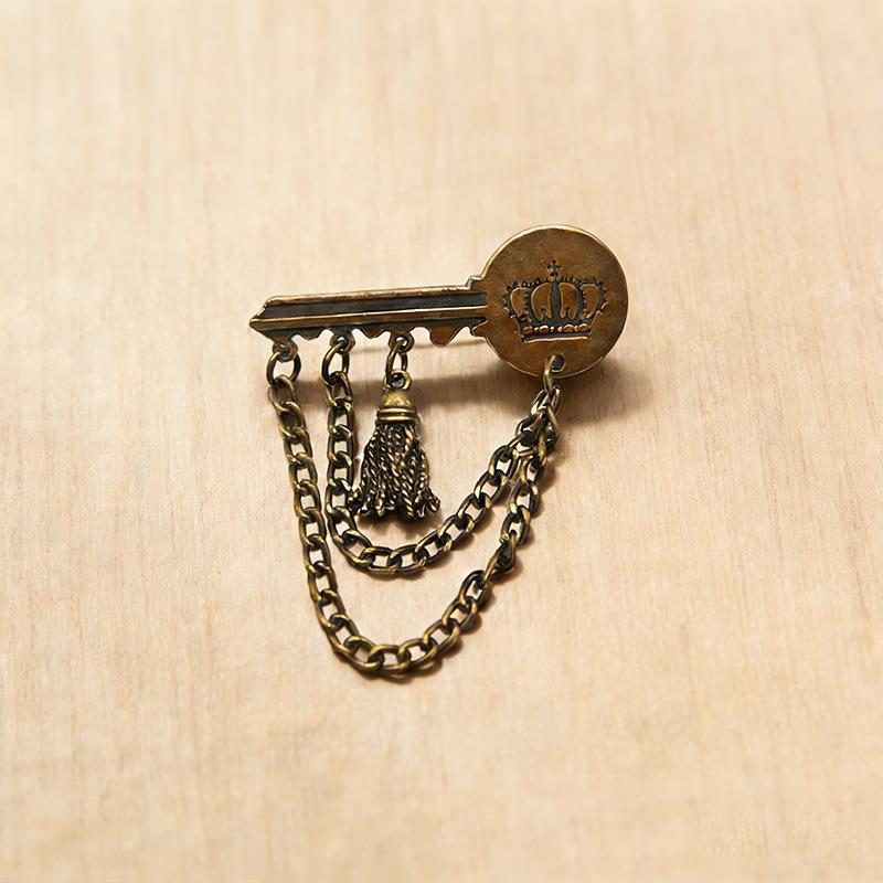 

Tassel Brooch Key Design Brooch Vintage Key Brooch Timeless Metal Pin For Casual Outfit Gifts Hat