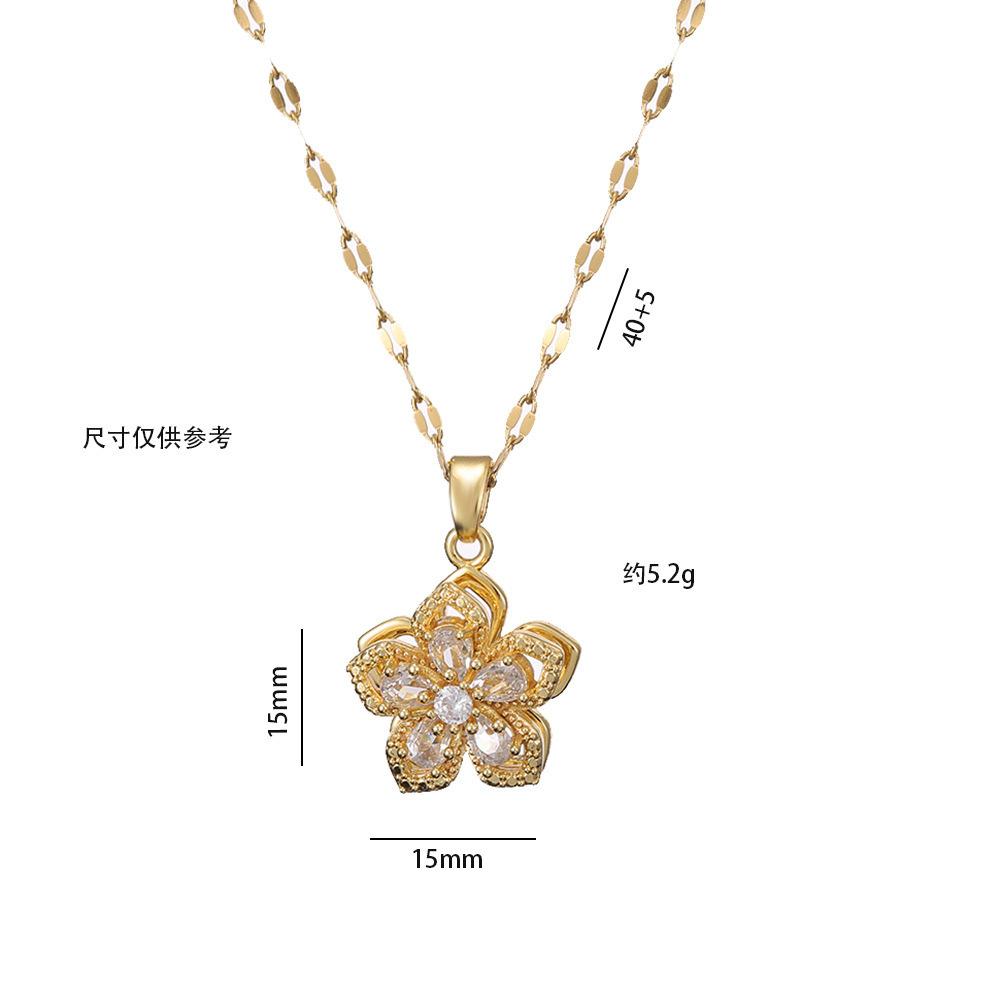 [Copper Micro-inlaid Zircon] European and American Five-petal Flower 360 ° Rotating Pendant Necklace Temperament Light Luxury Niche Design Sense
