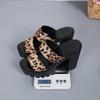 Damskie Klapki na Grubej Platformie z Panterką - Letnie Szpilki na Grubej Podeszwie Moda Lato 2026