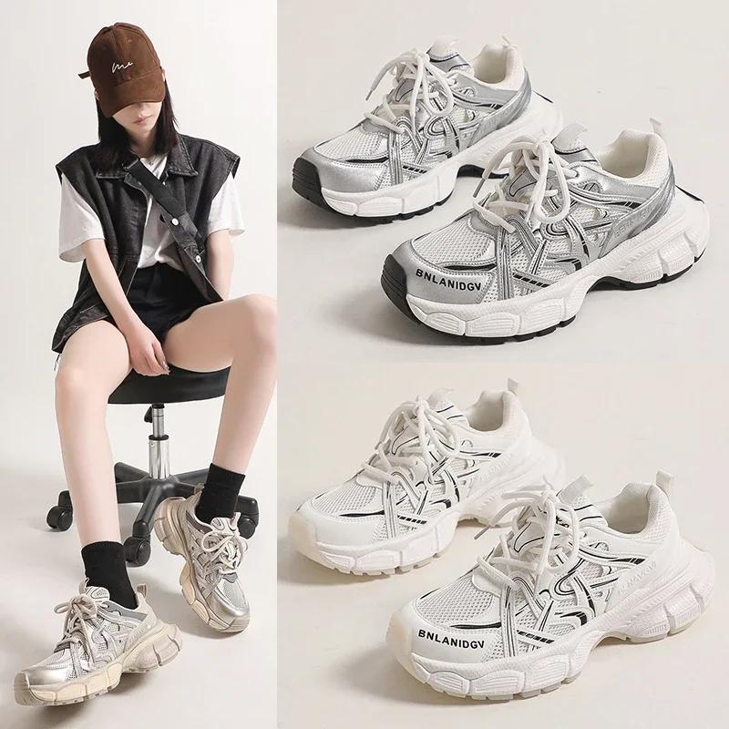 2024 Nuove Sneakers da Donna Basse con Zeppa Patchwork Fondo Spesso Pelle Morbida Punta Tonda Casual Sneakers da Donna