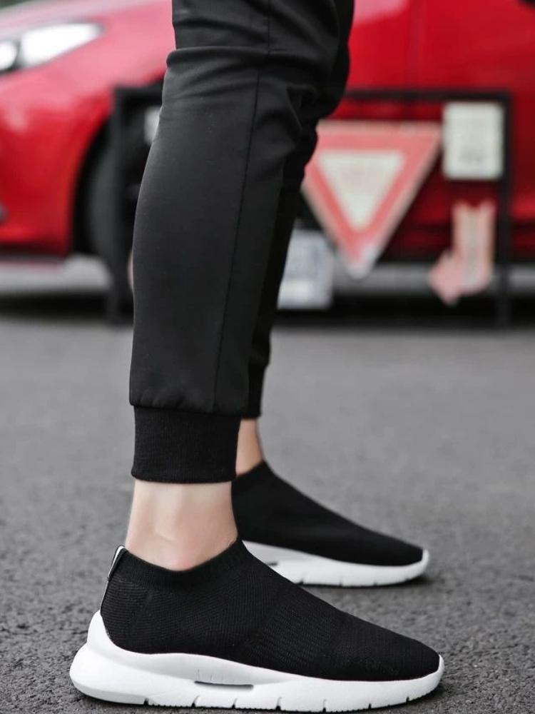 Fashion Running Minimalist Male Sports Shoes High-top Low Price Summer Sale Outdoor Wide Walking Comfortable Gym Men's Casual Sneakers