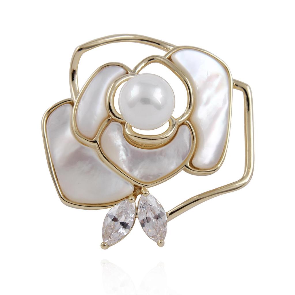 High-End Natural Shell Butterfly Camellia Pearl Brooch for Women