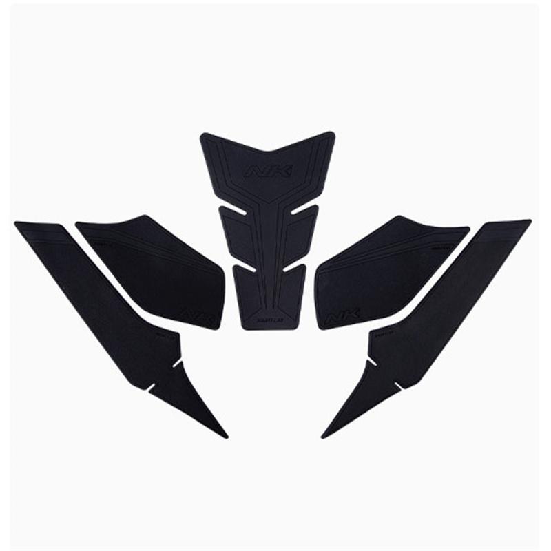 For CFMOTO 675NK 675nk 675-NK carbon fiber protective sticker fuel tank sticker body protective film 2025