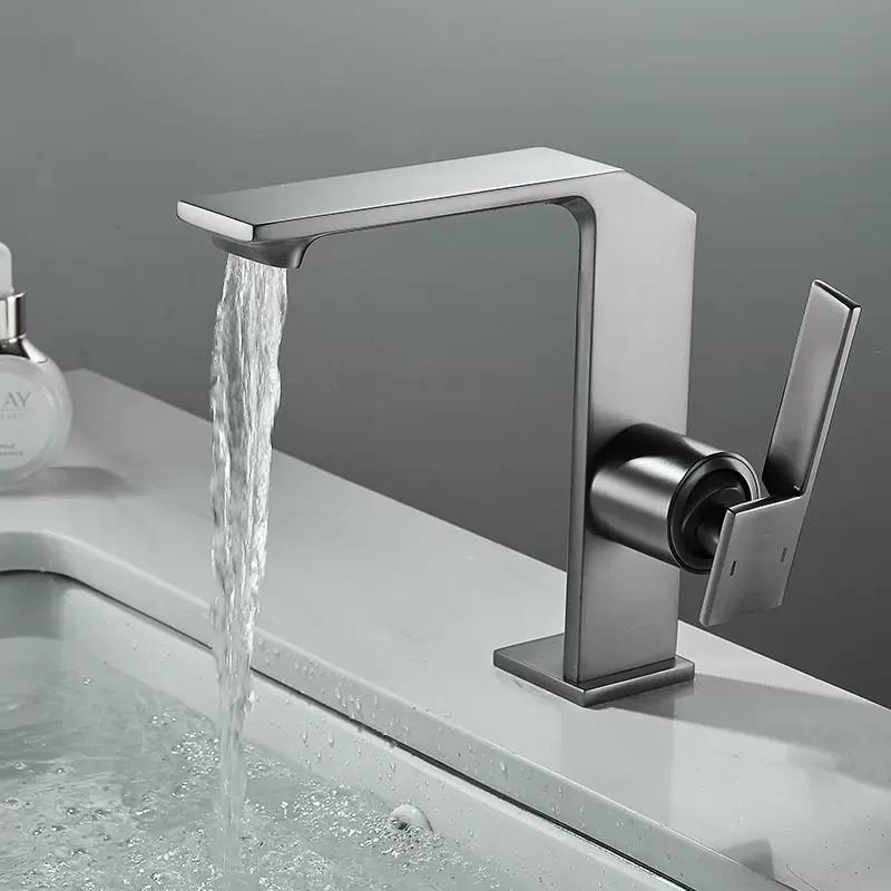 Tuqiu Brushed Gold Bathroom Faucet Black Basin Faucets Hot Cold Sink Faucet Water Mixer Crane Deck Mounted Bathroom Tap