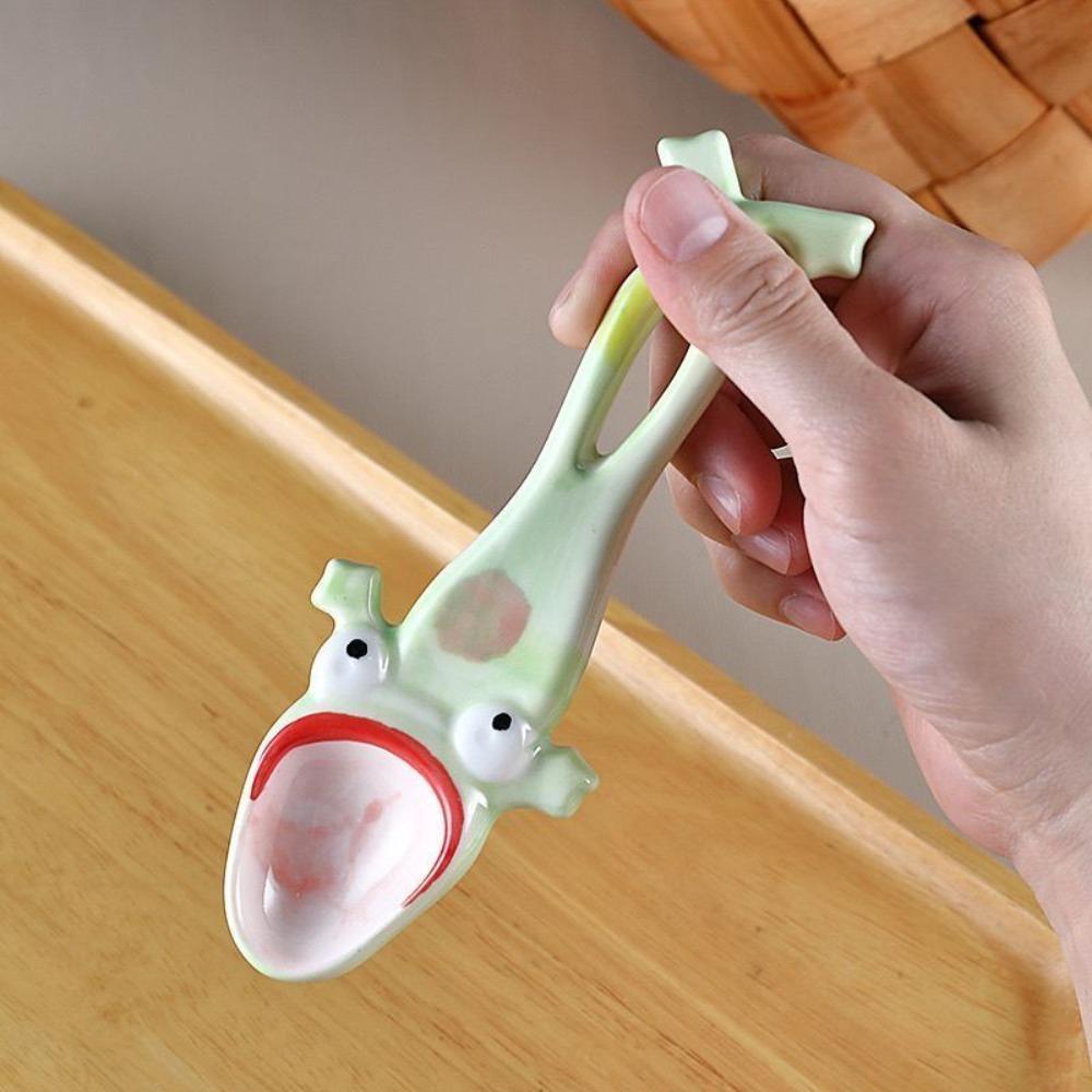 Creative Ugly Frog Design Ceramic Frog Spoon Hangable Handmade Ceramic Dessert Spoon Big Mouth Funny Spoon Eating Drinking Soup