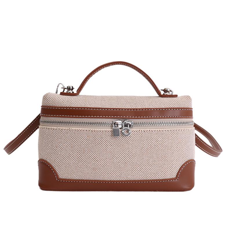 Large-capacity Versatile Casual Small Horse-shaped Handbag with A Slanted Shoulder Strap, Small Square Bag