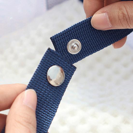 Mesh Beach Bag Sand-Proof Beach Tote with Multiple Pockets Quick-Drying Tote Toiletry Bag for Toys Towels Picnics Camping Beach Vacation