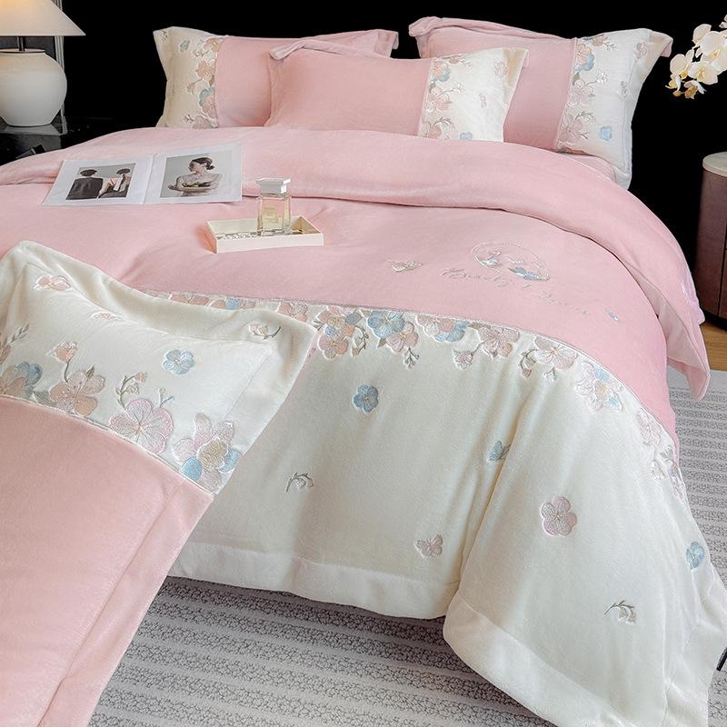 Embroidered Extra Thick Milk Velvet Four-Piece Winter Bedding Set—Duvet & Fitted Sheet, Full Matte Double Color