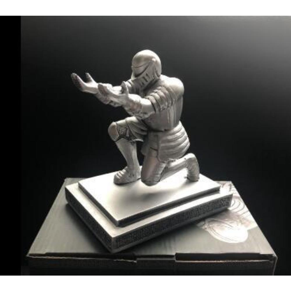 Magnetic with Sword Knight Pen Holder Executive Knight Soldier Armor Hero Pen Holder Back with Magnetic Force