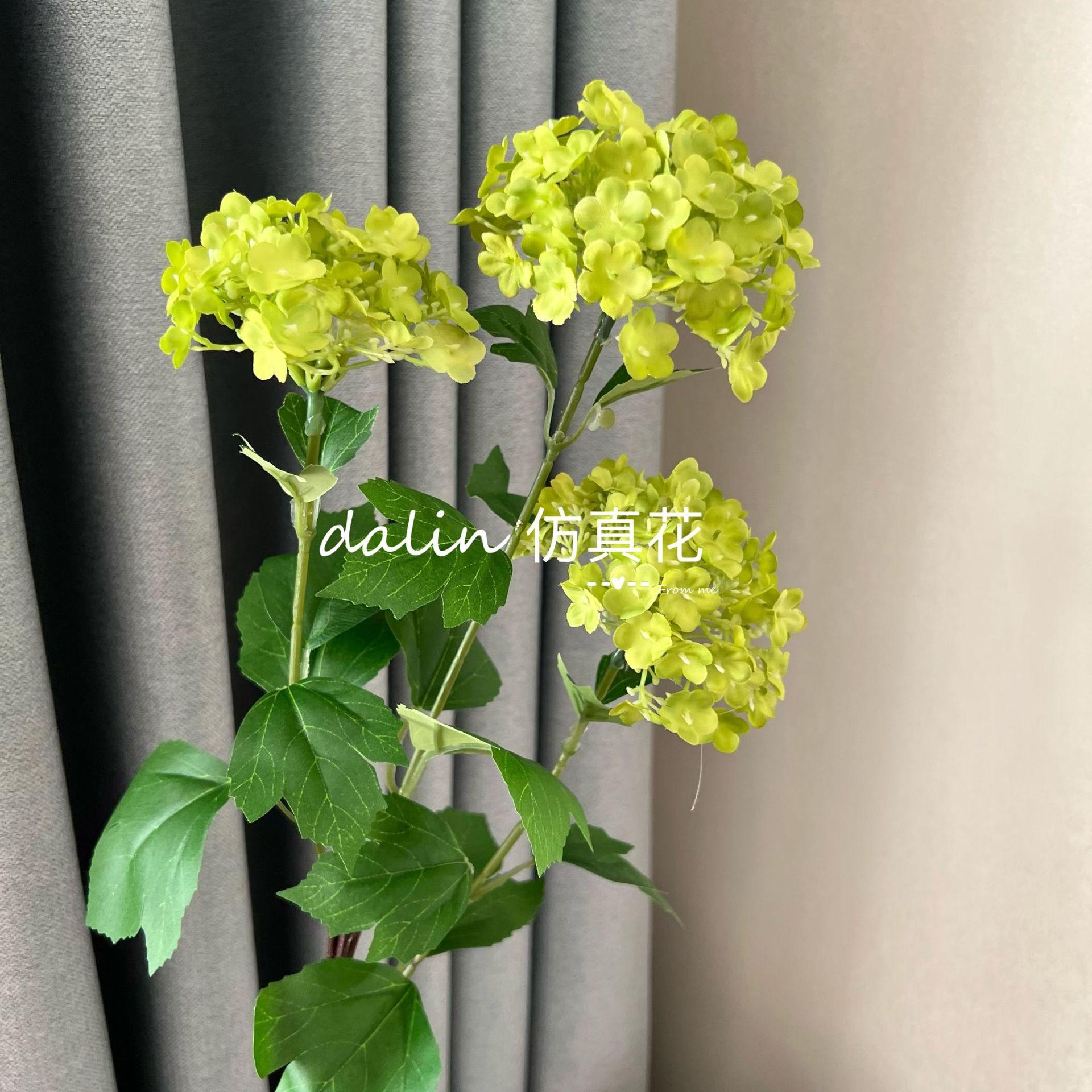 

2pcs Simulation Three-Head Hydrangea Artificial Flowers, Wedding Hotel Decor, Floral Arrangement for Home Studio Decoration зелений