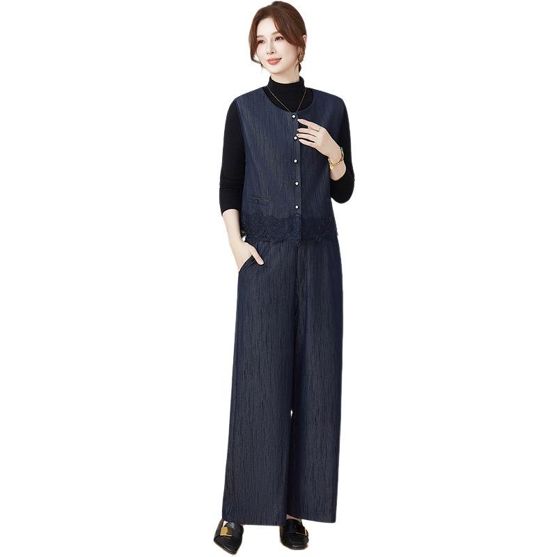 Women's Autumn Fashion Set: Vest and Wide-Leg Pants for Mature Ladies