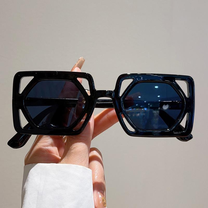 Luxury Brand Designer Hollow Square Sunglasses Women For Men Vintage Fashion Sun Glasses Cute Trending Punk Double Color Shades
