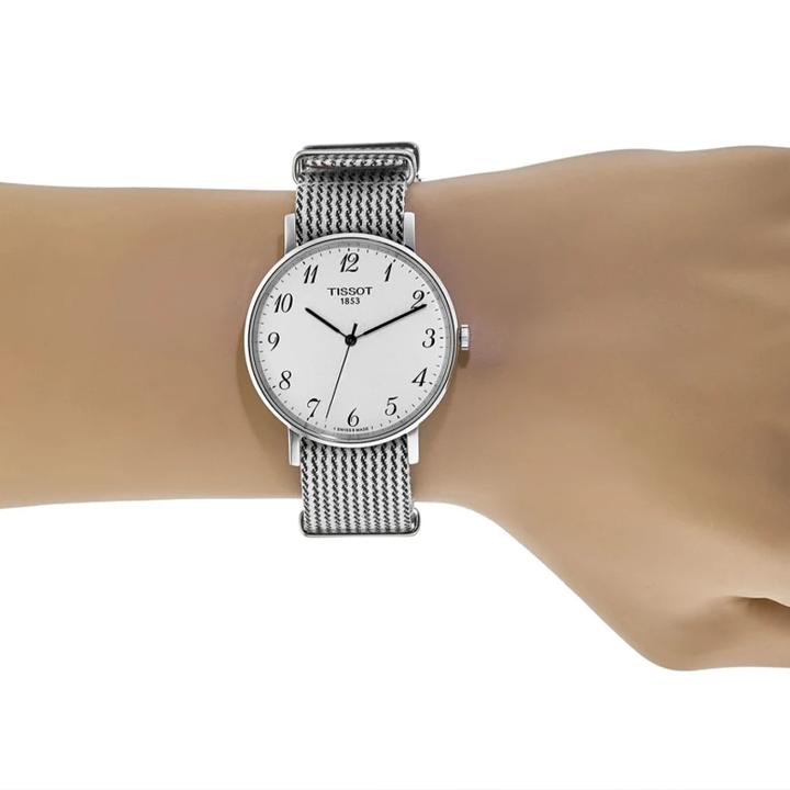 Tissot Meishi Collection Quartz Movement 30m Water Resistance Men's Watches Watch 38mm Silver Dial T109.410.18.032.00