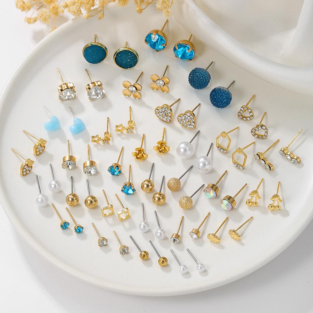 Trendy Geometric Pearl & Rhinestone Stud Earring Set - 30 Pairs