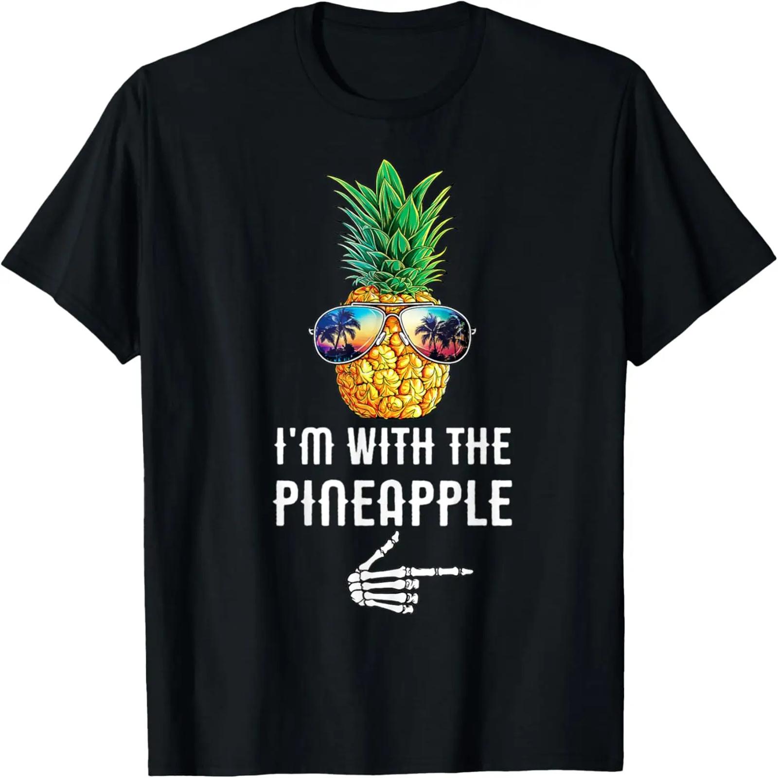 I m With The Pineapple Funny Pineapple Halloween Costume T-Shirt S