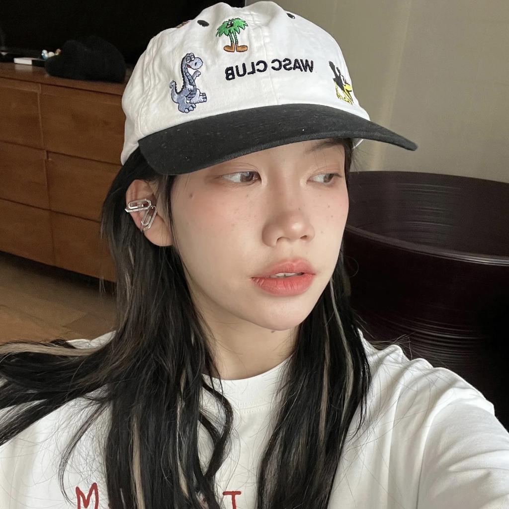 Same color blocked vintage cartoon pattern children's fun baseball cap, women's animal embroidery soft top sunshade duckbill cap