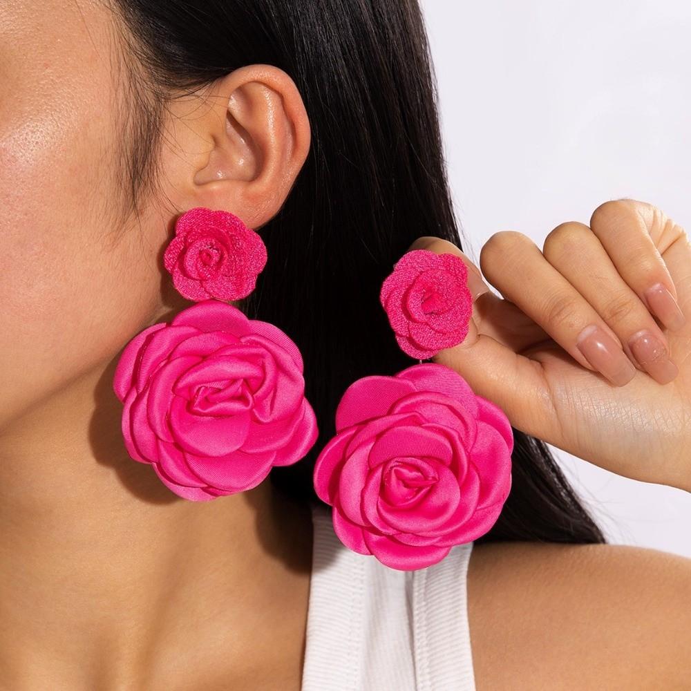 1 Paar mehrfarbige Blumenstecker Große Hängeohrringe Florale Ohrringe Sanfter frischer Stoff Simulierte Florale Ohrringe
