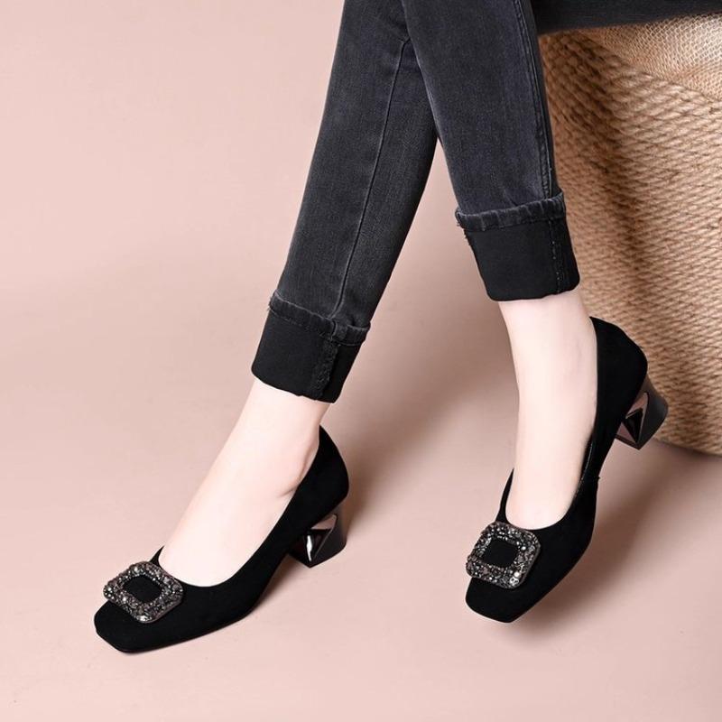 

Rhinestone medium heel single shoes women s new women s fashion black not tired feet women s shoes autumn shallow commuter shoes 40 чёрный