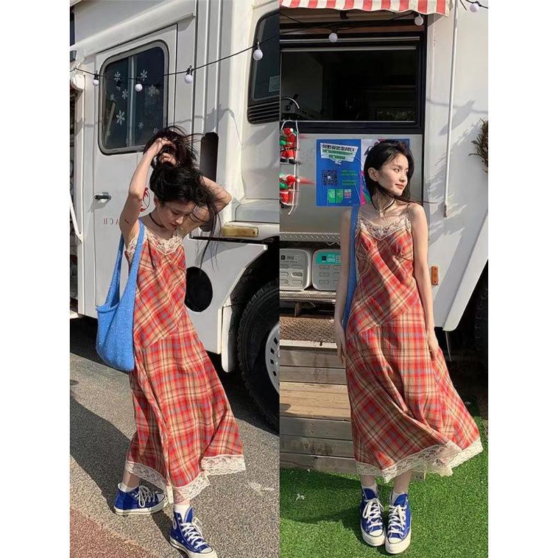 Plaid dress summer new lace V-neck slim fit high waist coffee break plaid suspender dress women