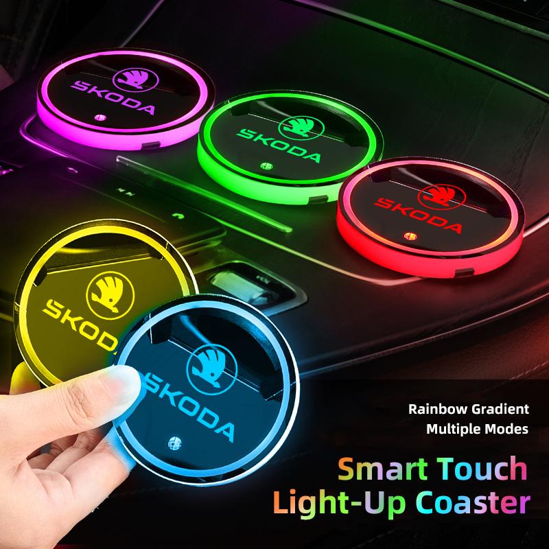 CGY1 2 Τεμάχια LED Βάση Ποτηριού Αυτοκινήτου Coaster Πολύχρωμο Φωτιζόμενο Πατάκι Ποτηριού Για Skoda Kylaq Elroq Kodiaq Octavia Enyaq Kamiq Scala Rapid Superb