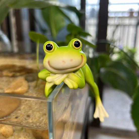 Yousheng 2Pcs Flowerpot Hugger Frog Figurines Miniature Frog Statue Plant Decorations Flower Pot Edge Hanging Frog for Outdoor Garden Yard Planter