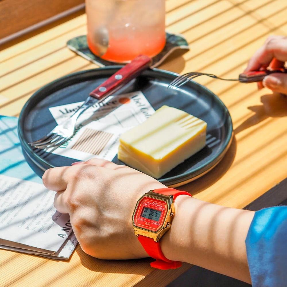 Авторизований дистриб’ютор [Ice watch] Ice watch digital ladies 022070 ICE digit red passion small